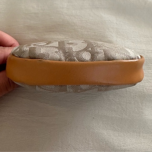 Christian Dior Trotter Beige Zip Coin Pouch - Picture 3 of 12